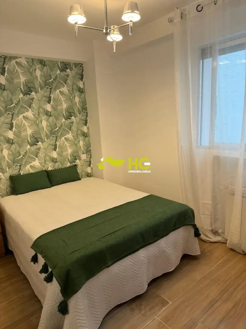 Habitación de Piso de alquiler en Alcorcón con Aire acondicionado, Calefacción y Amueblado