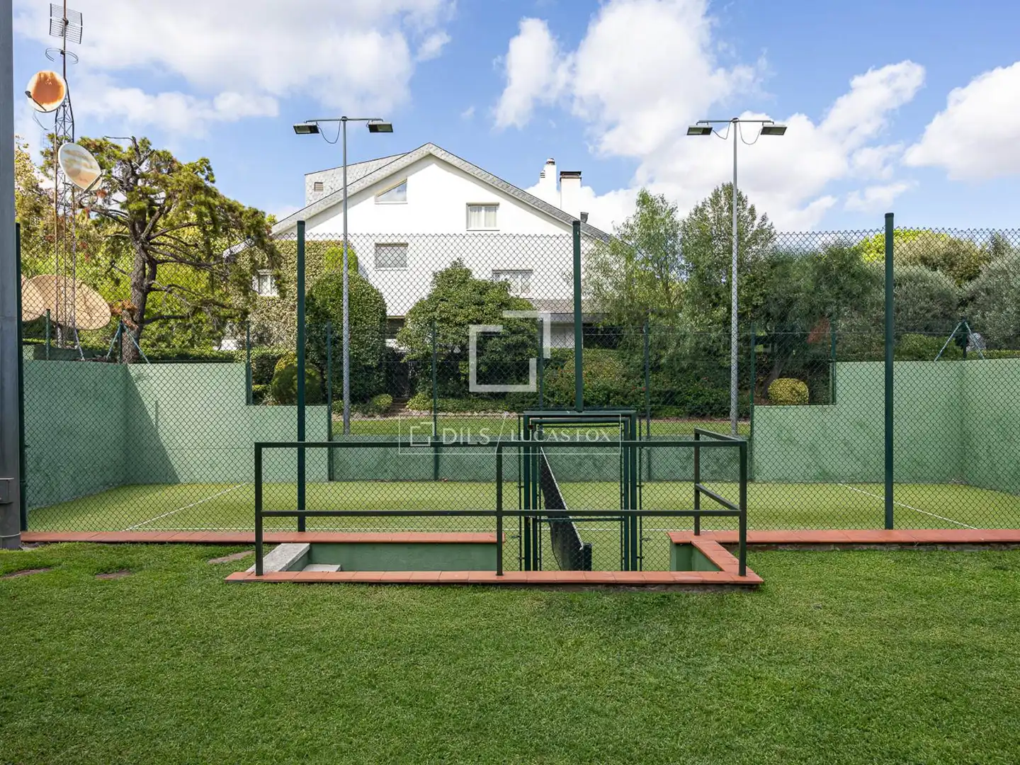 Jardín de Casa o chalet en venta en Barcelona con Aire acondicionado, Terraza y Trastero