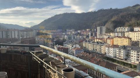 Foto 3 de Piso en venta en Eibar, Gipuzkoa