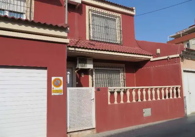 Vista exterior de Piso en venta en Murcia