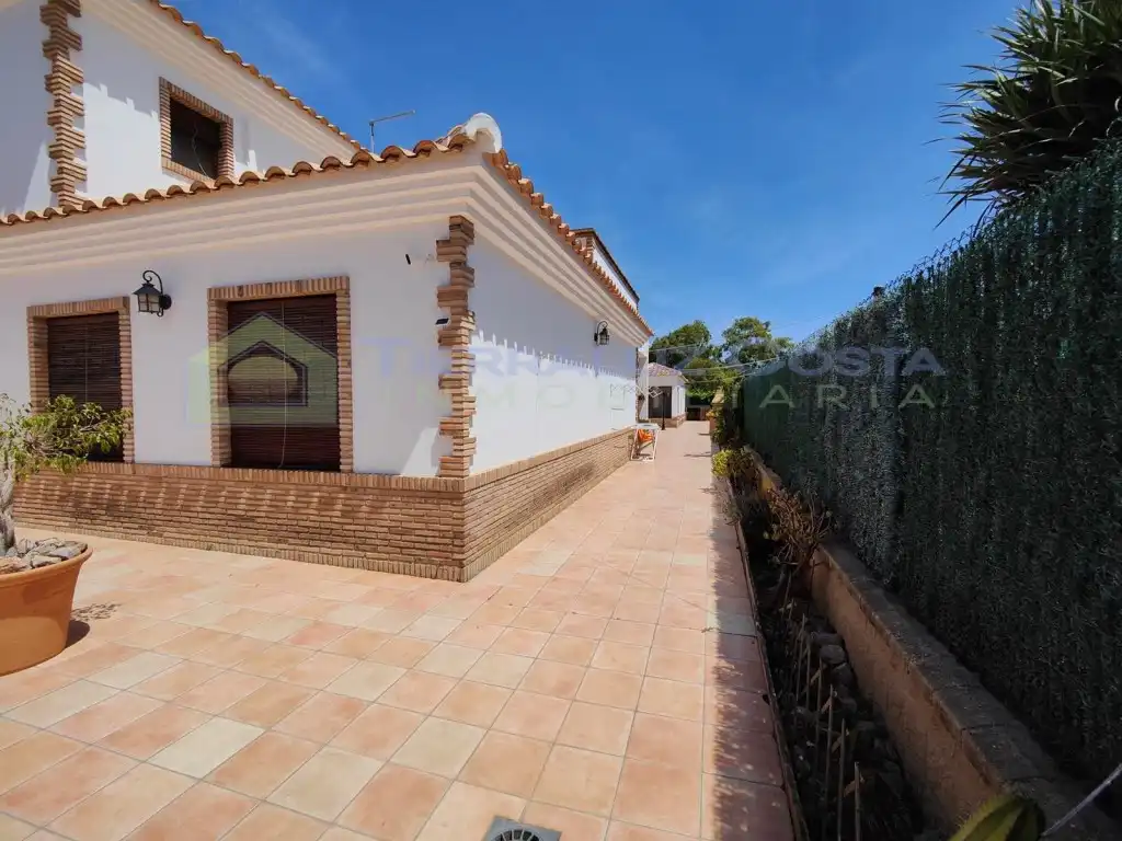 Villa mit Pool zum Verkauf in Lepe, imagen 8