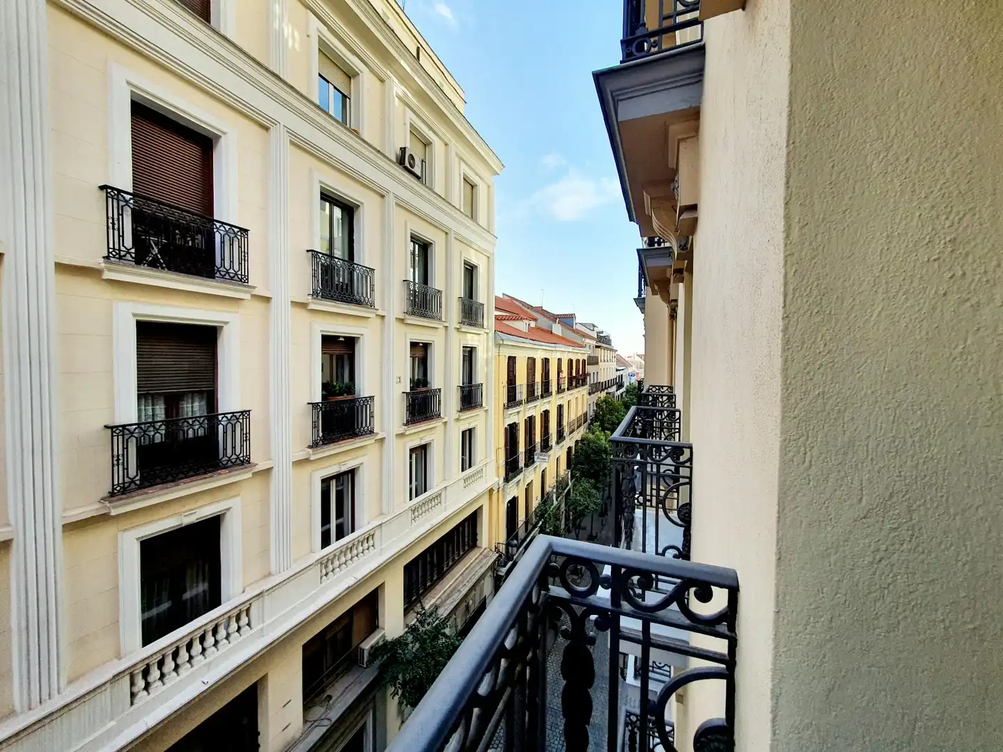 Flat for rent in N/A, Cortes - Huertas