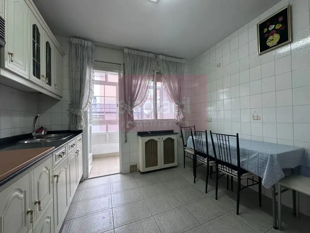 Cocina de Piso en venta en Lugo