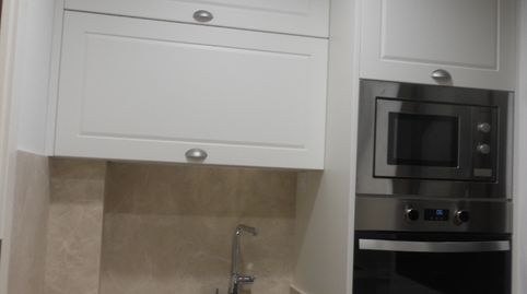 Foto 2 de Apartamento de alquiler en Calle Bretón de Los Herreros, 40, Casco Antiguo, Logroño