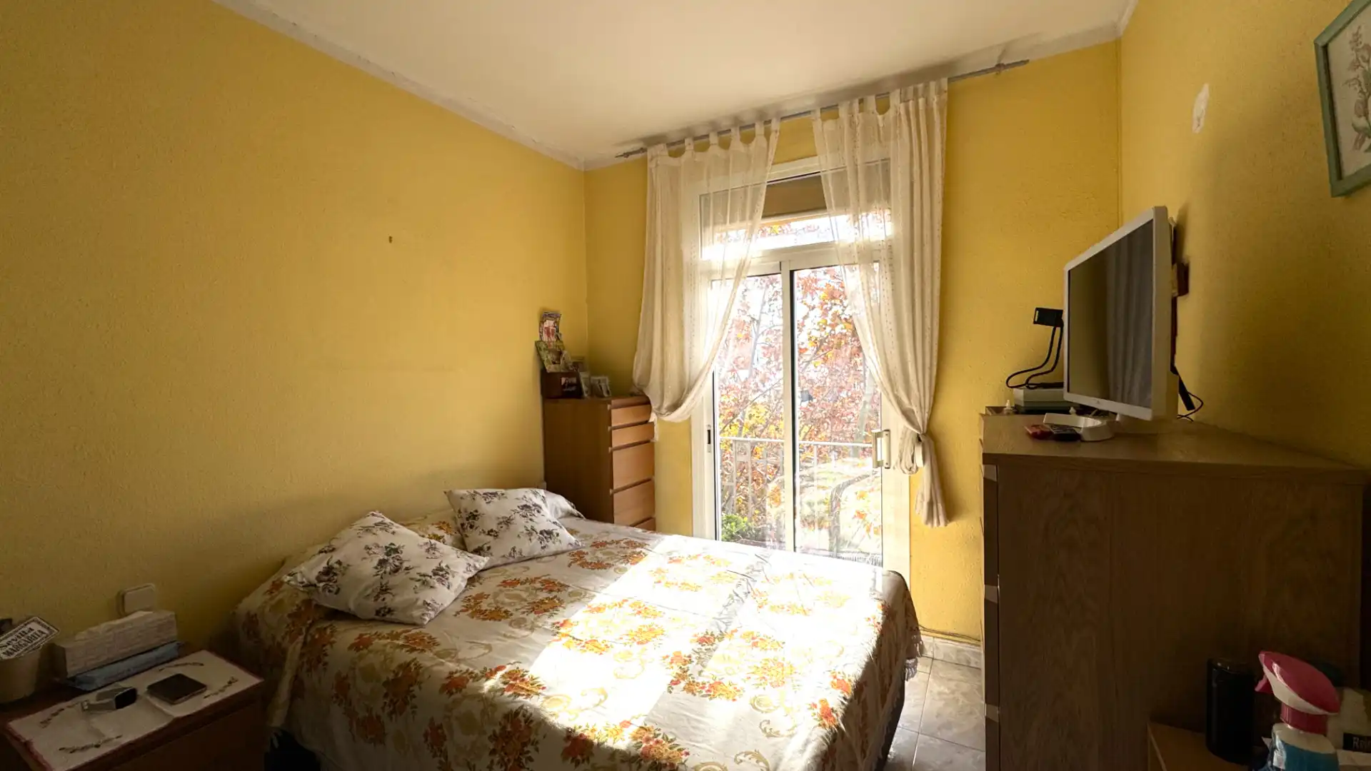 Bedroom of Flat for sale in  Barcelona Capital  with Air Conditioner and Balcony