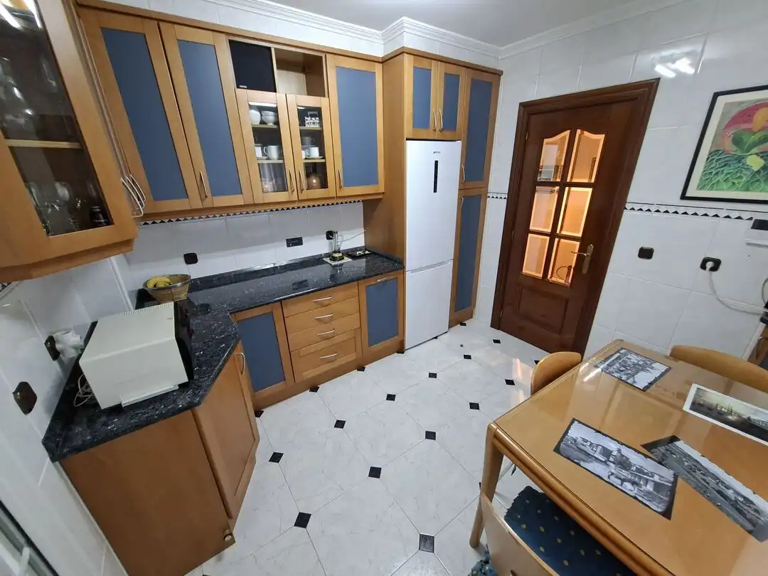 Kitchen of Flat for sale in Durango  with Heating, Storage room and Furnished