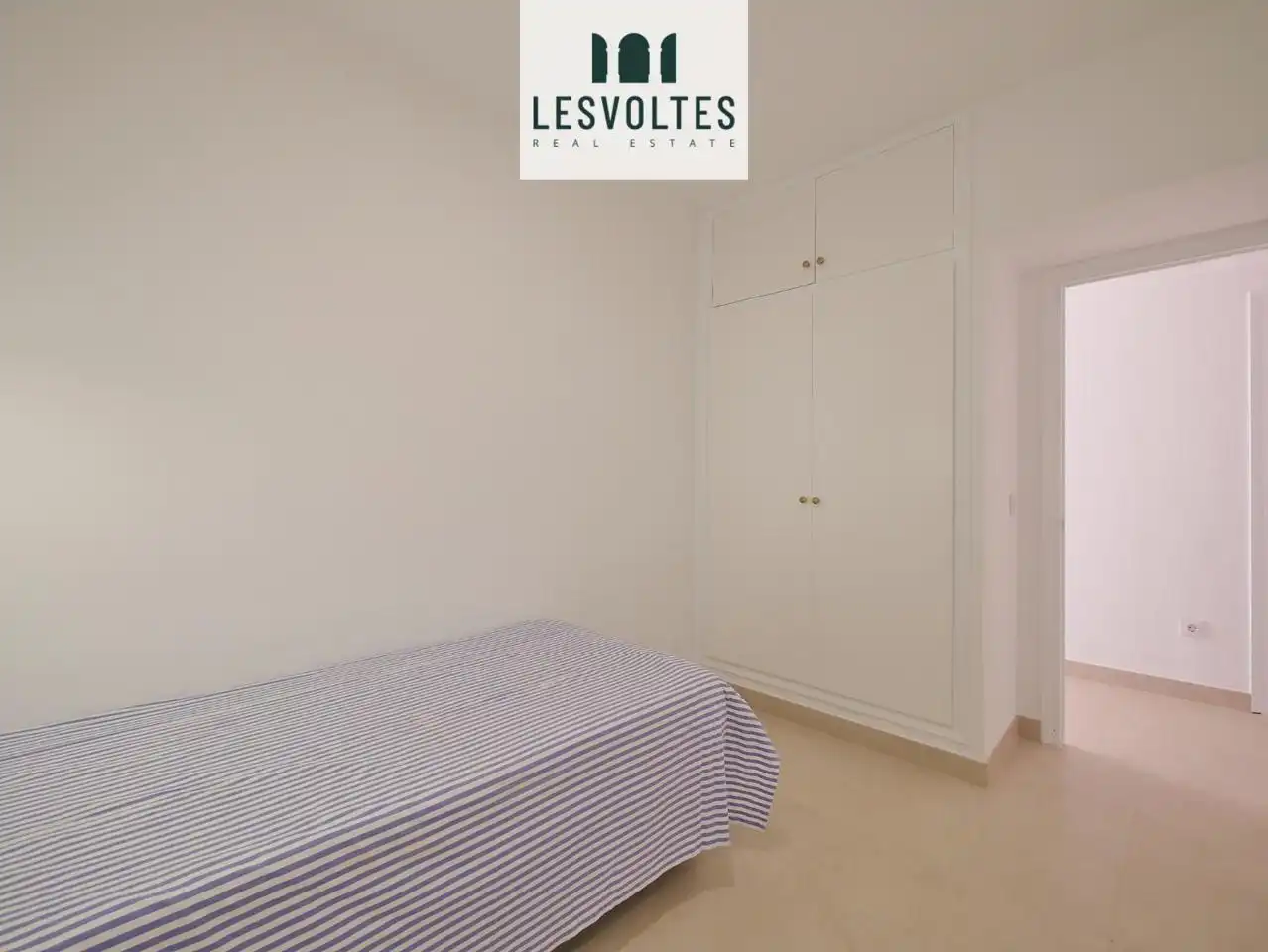 Habitación de Piso de alquiler en Palafrugell con Calefacción, Terraza y Amueblado