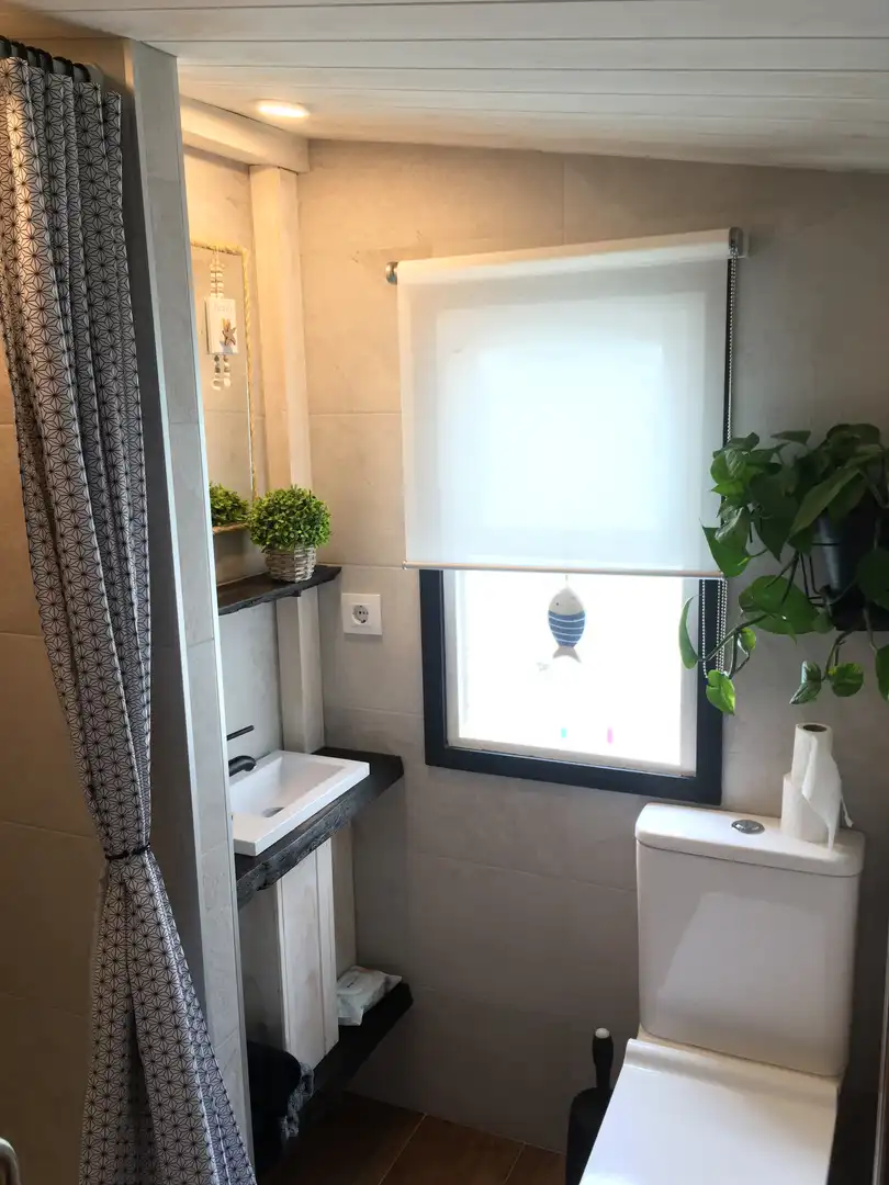 Bathroom of Attic for rent in San Vicente de la Barquera, Cantabria