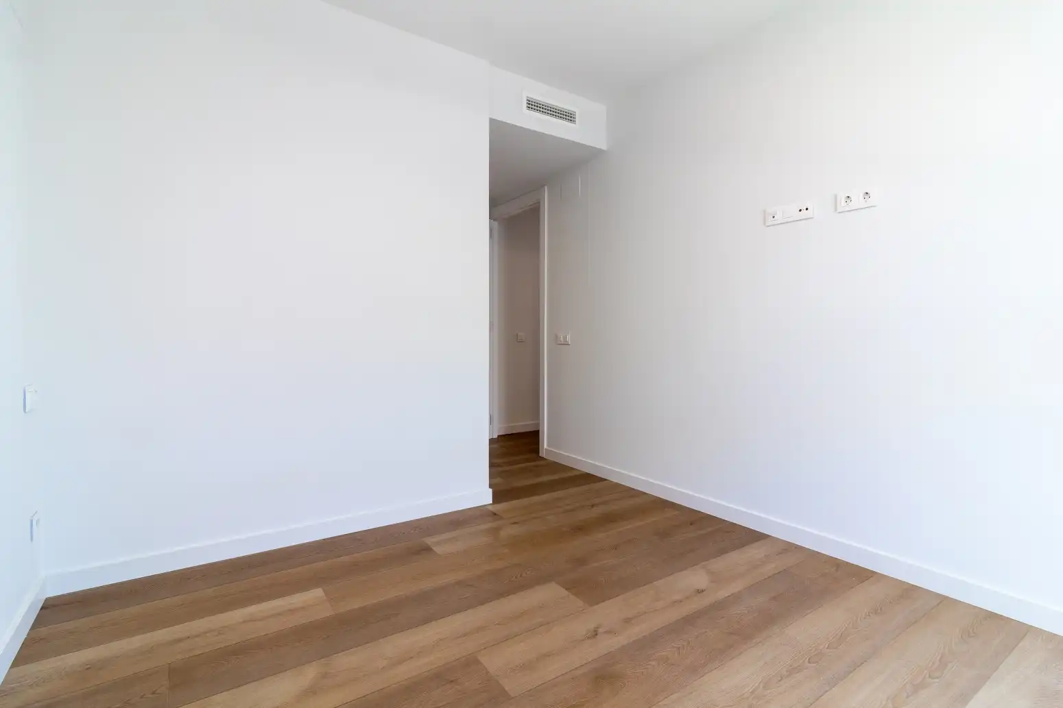 Bedroom of Flat for rent in El Puig de Santa Maria  with Air Conditioner, Heating and Private garden