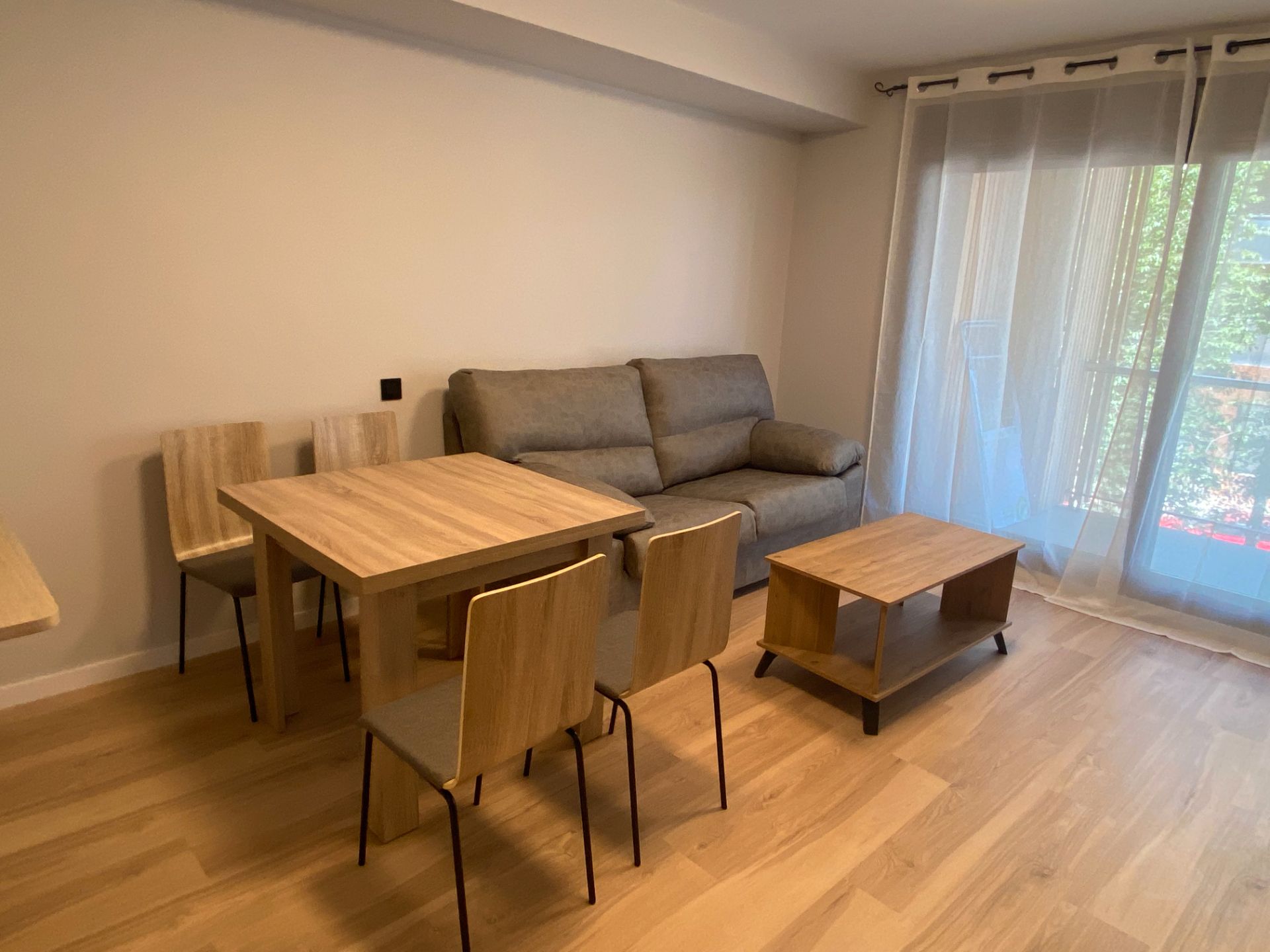 Flat to rent in Calle Doña Sancha, Los Olivos