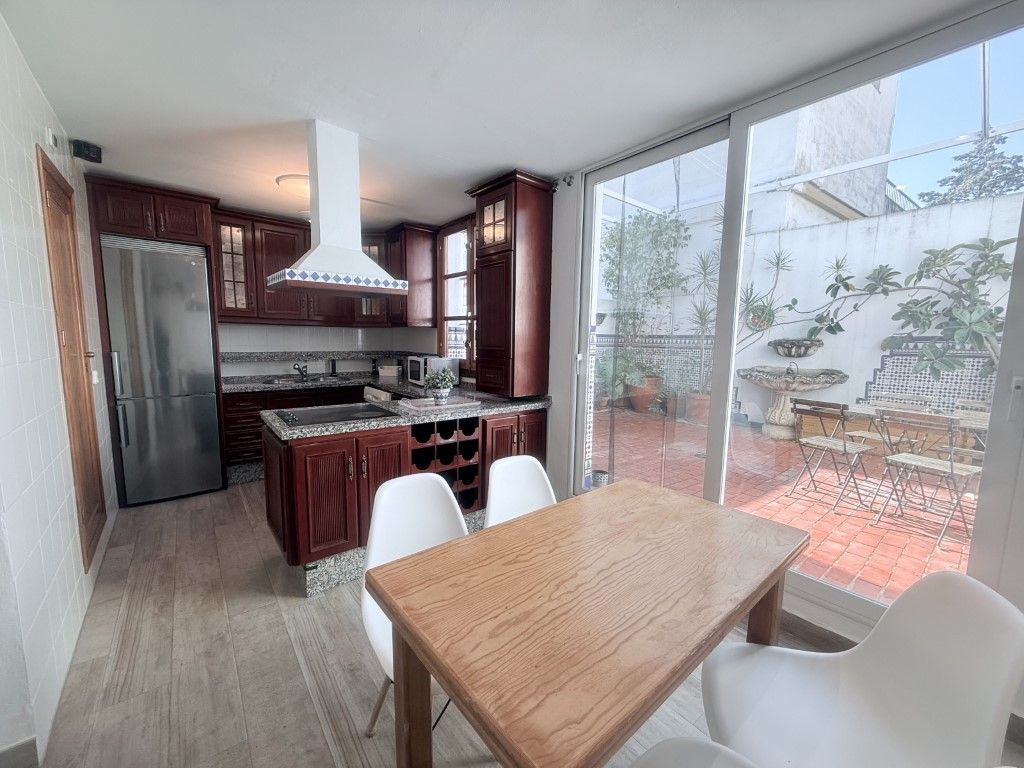 Kitchen of House or chalet to rent in  Córdoba Capital  with Furnished