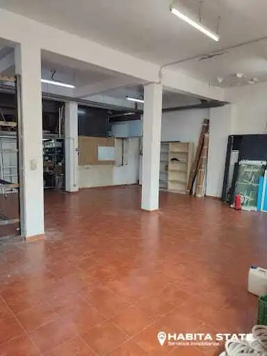 Local en venta en Almería