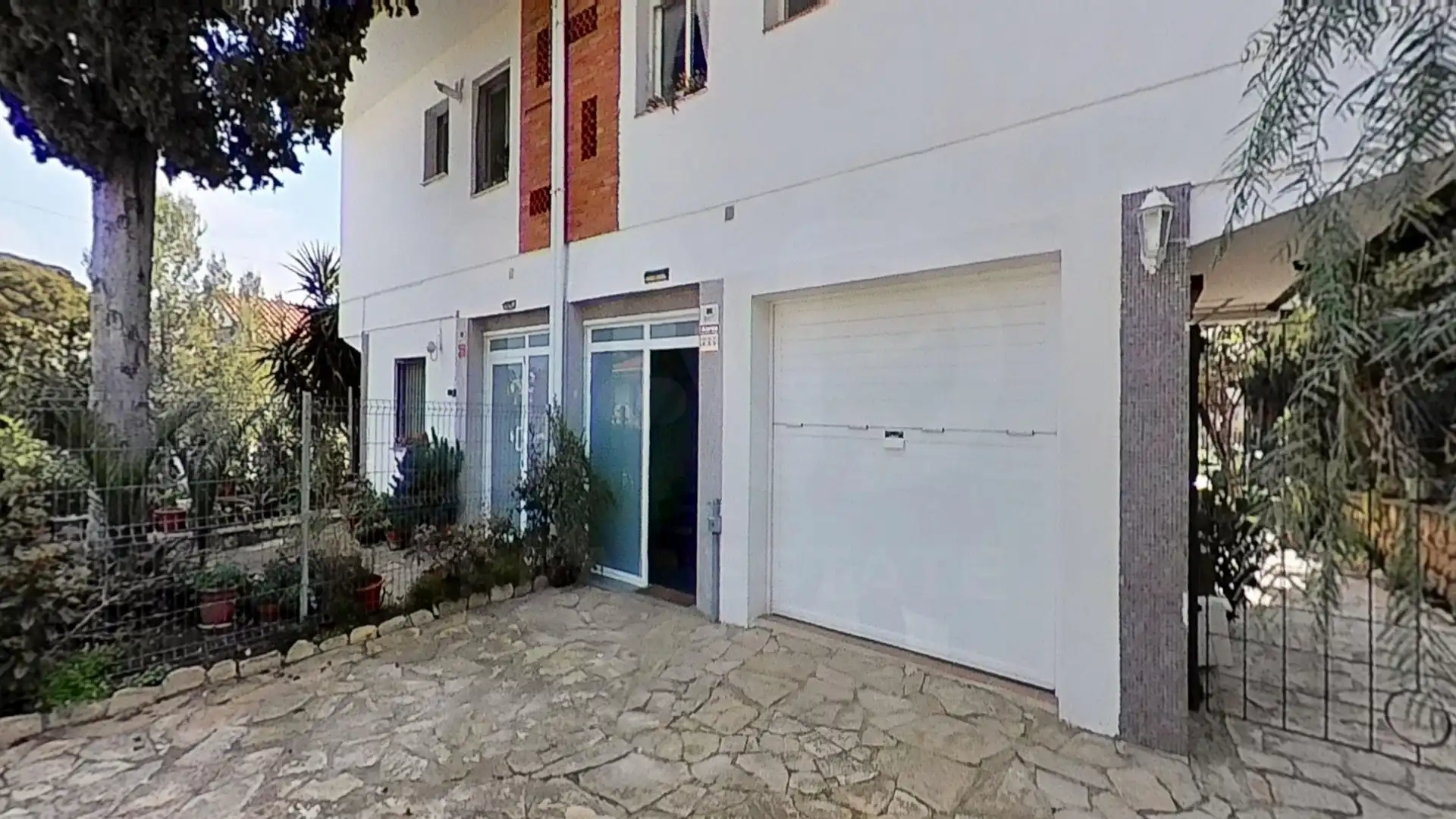 Vista exterior de Casa o xalet en venda en Cunit amb Aire condicionat, Calefacció i Terrassa