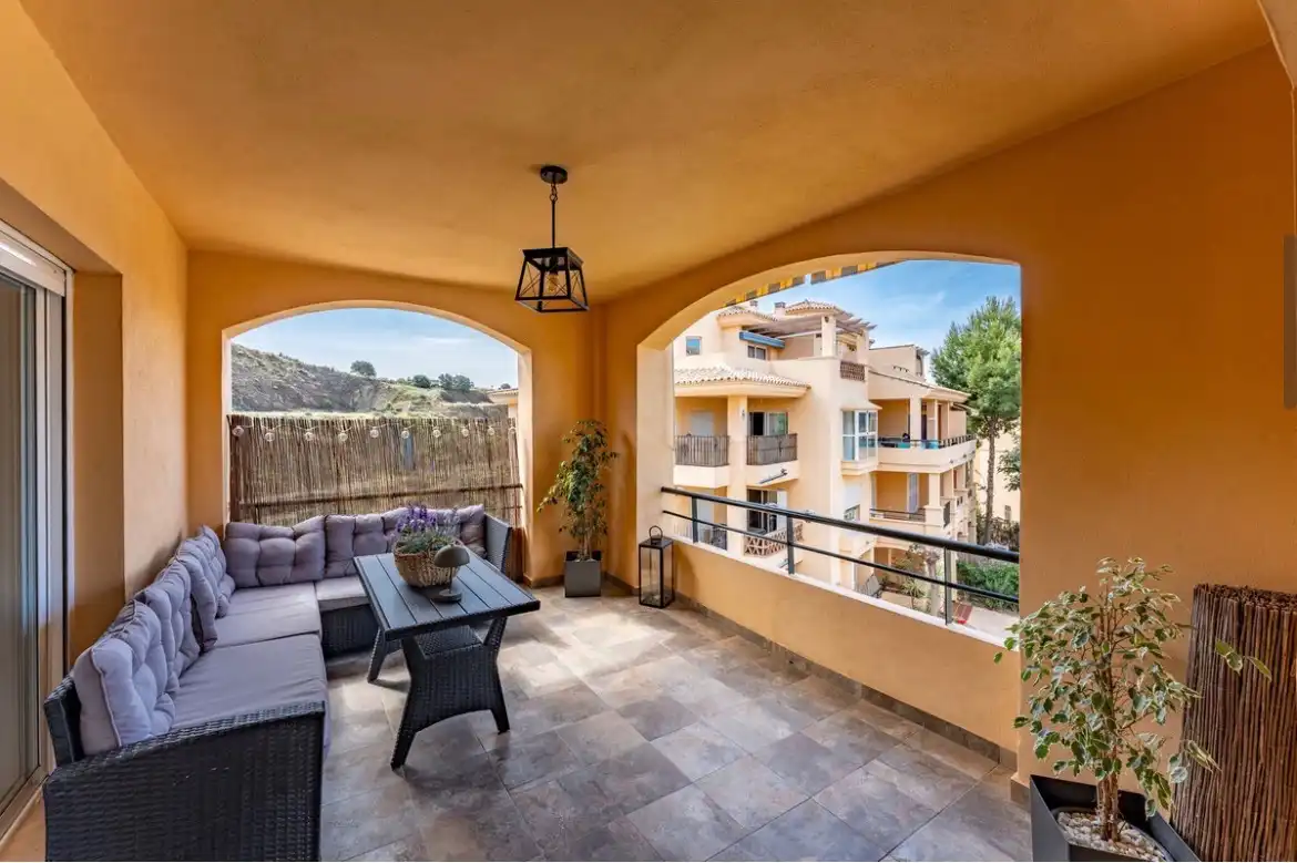 Piso con piscina en venta en Calahonda, imagen 4