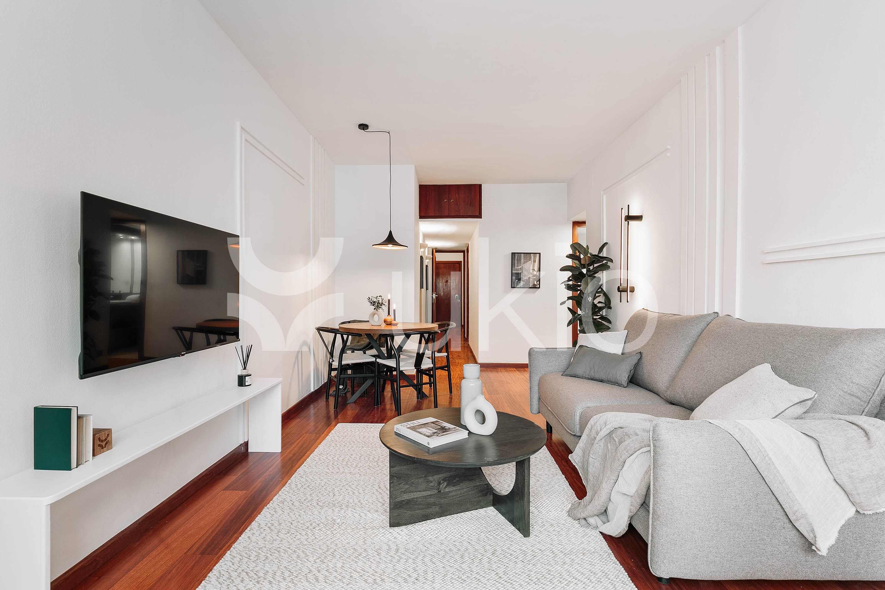 Sala d'estar de Apartament de lloguer en  Barcelona Capital amb Aire condicionat, Calefacció i Moblat