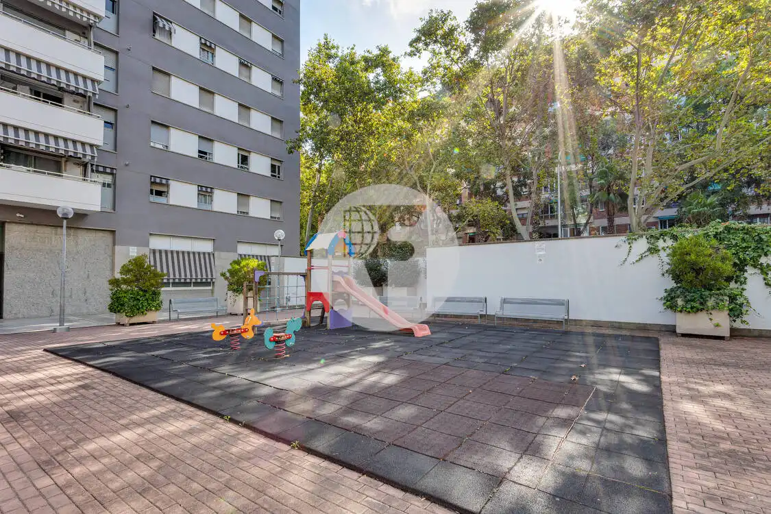 Appartamento con piscina in vendita a Sants - Montjuïc, imagen 46