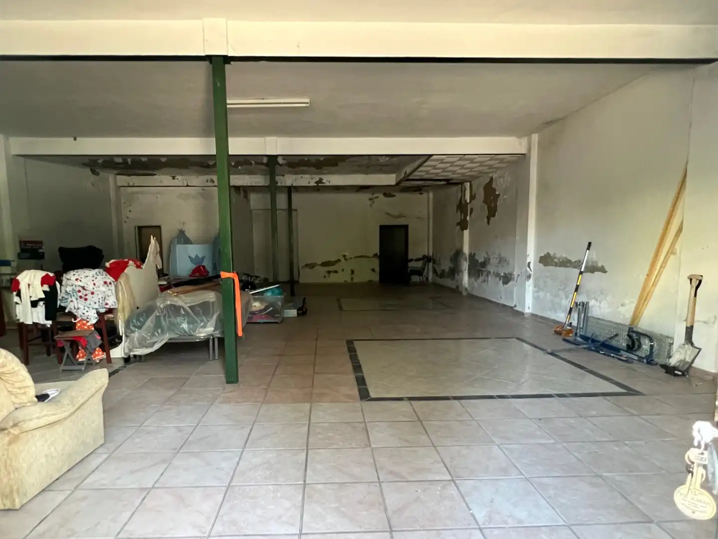 Casa adosada en venda en Bollullos de la Mitación amb Terrassa