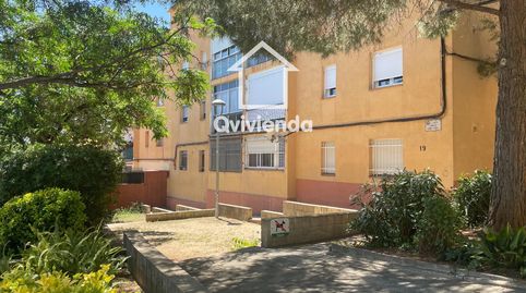 Foto 2 de Piso en venta en Almogavers, Singuerlín, Santa Coloma de Gramenet