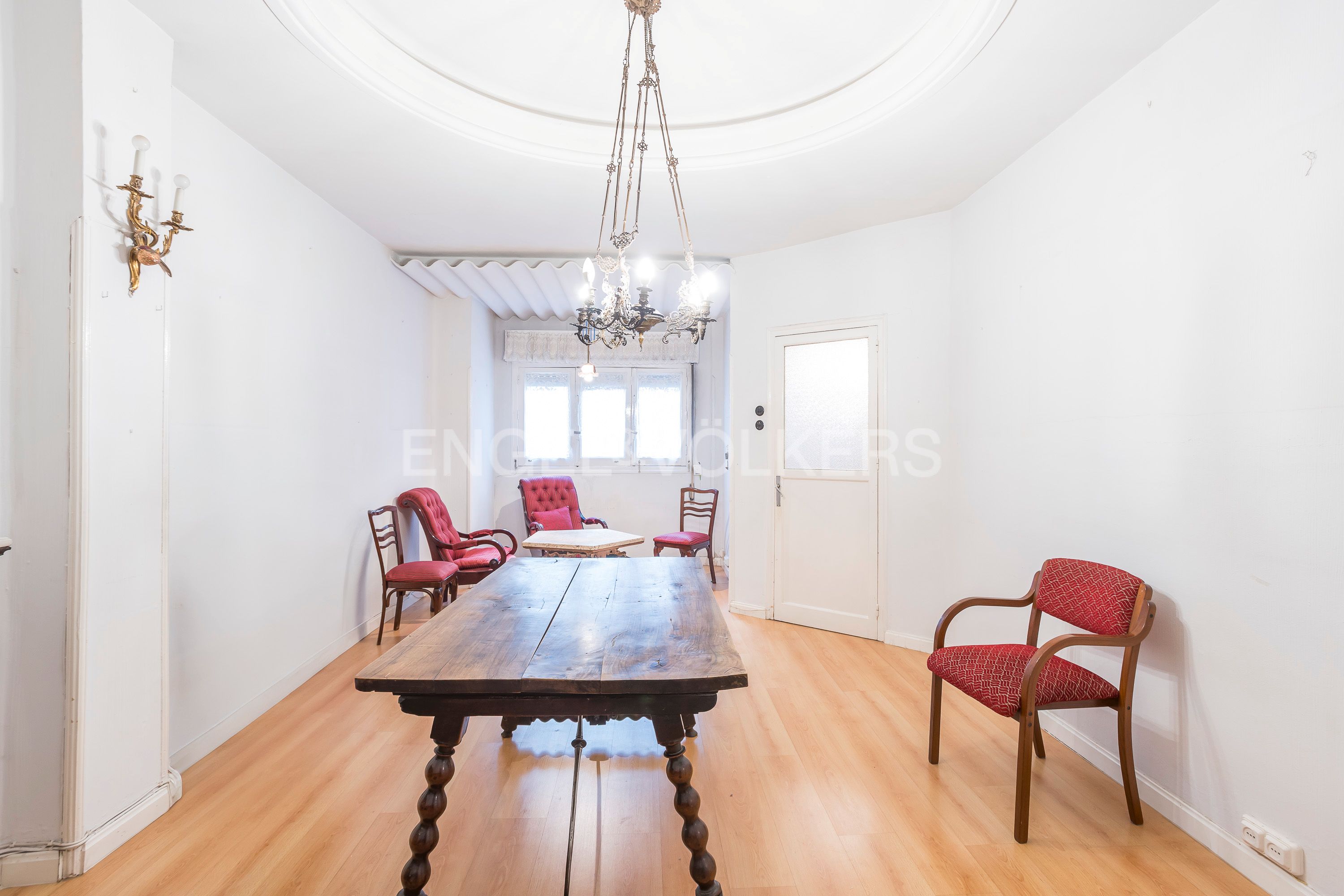 Comedor de Apartamento en venta en  Madrid Capital con Calefacción