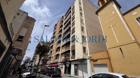 Gran piso céntrico, exterior al lado de la playa