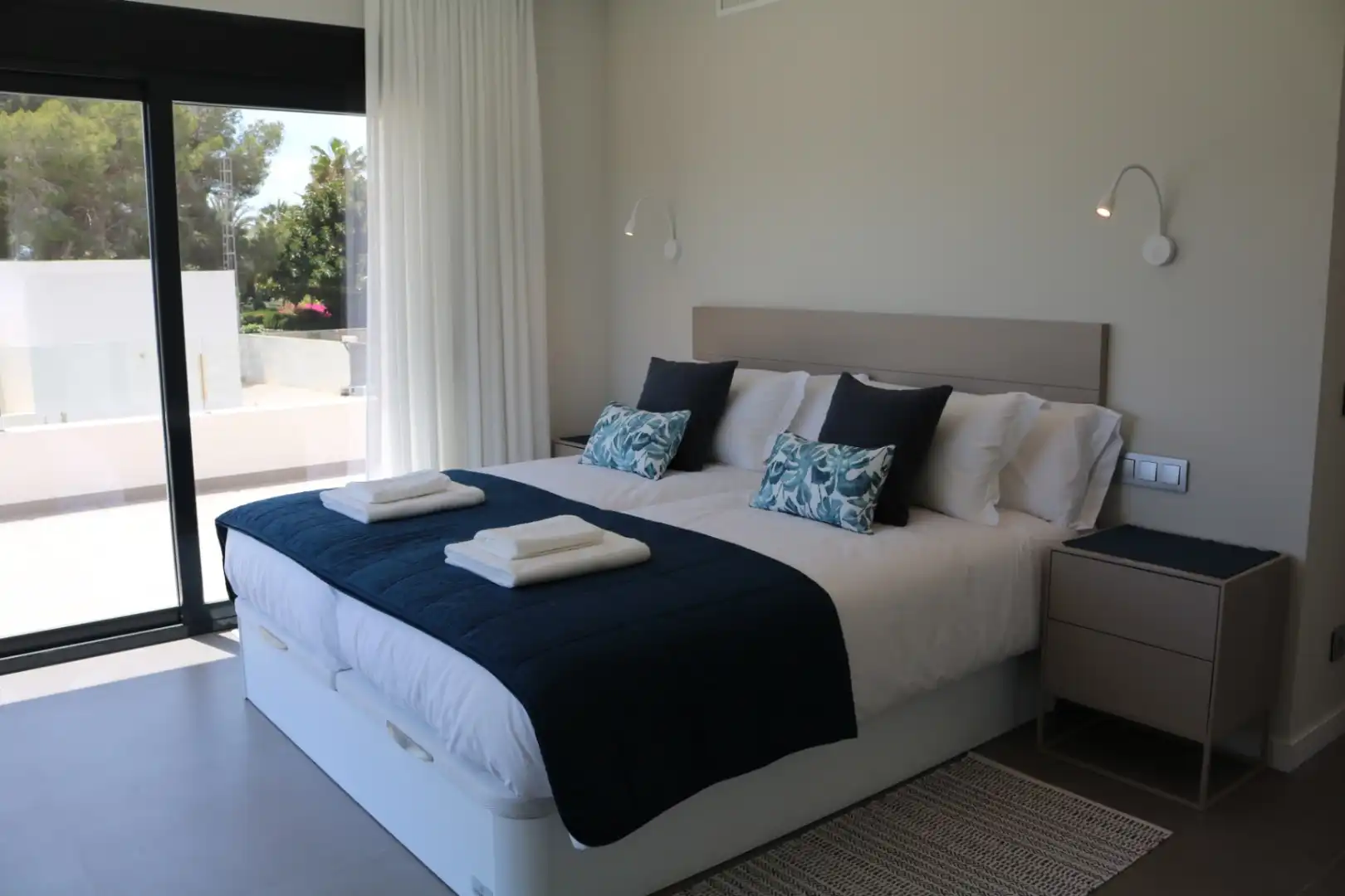 Houses for rent in Cala Advocat - Baladrar
