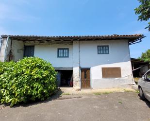 Vista exterior de Casa o xalet en venda en Llanes amb Terrassa