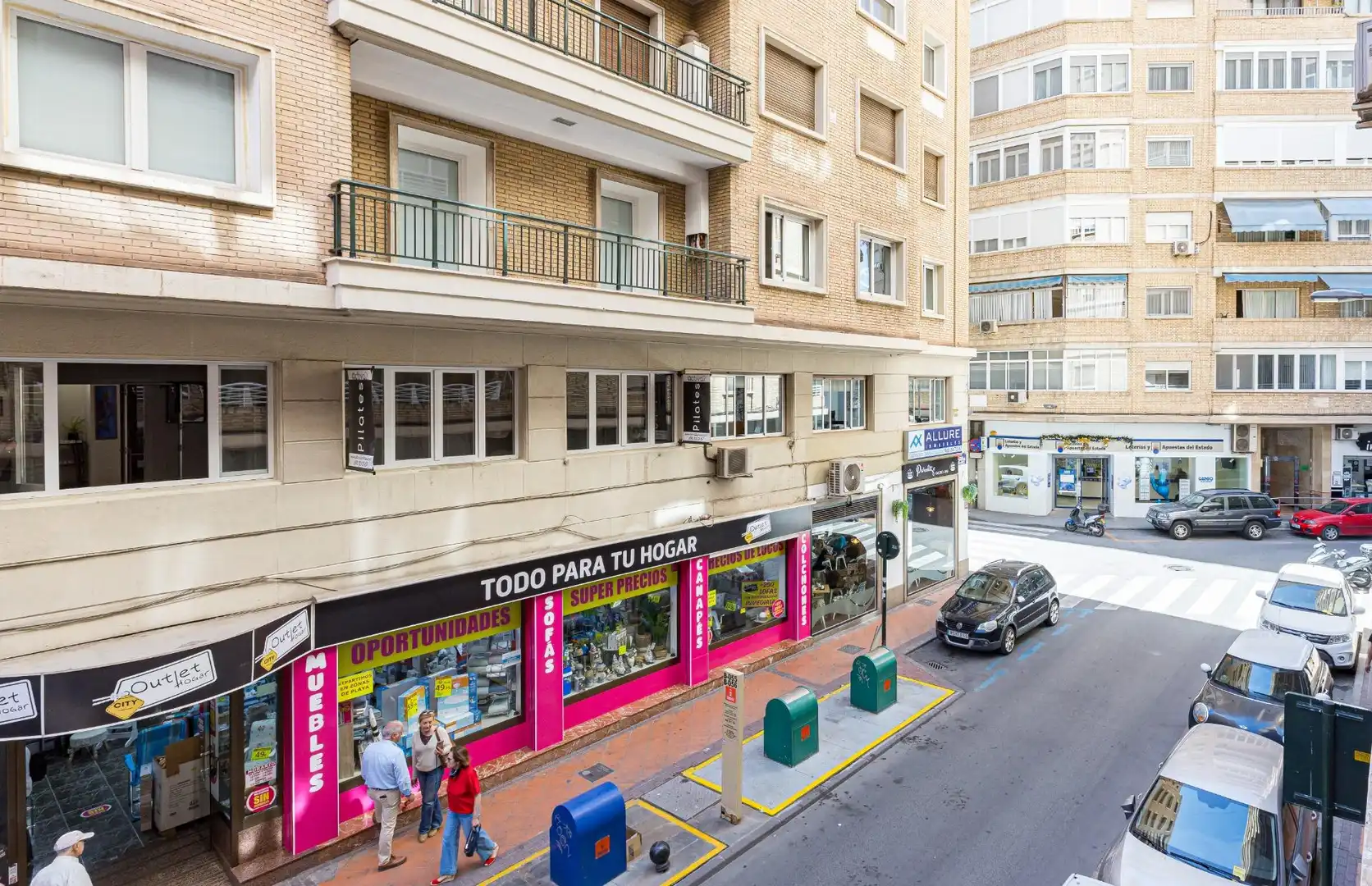 Außenansicht von Wohnung zum Verkauf in Murcia mit Terrasse, Abstellraum und Balkon