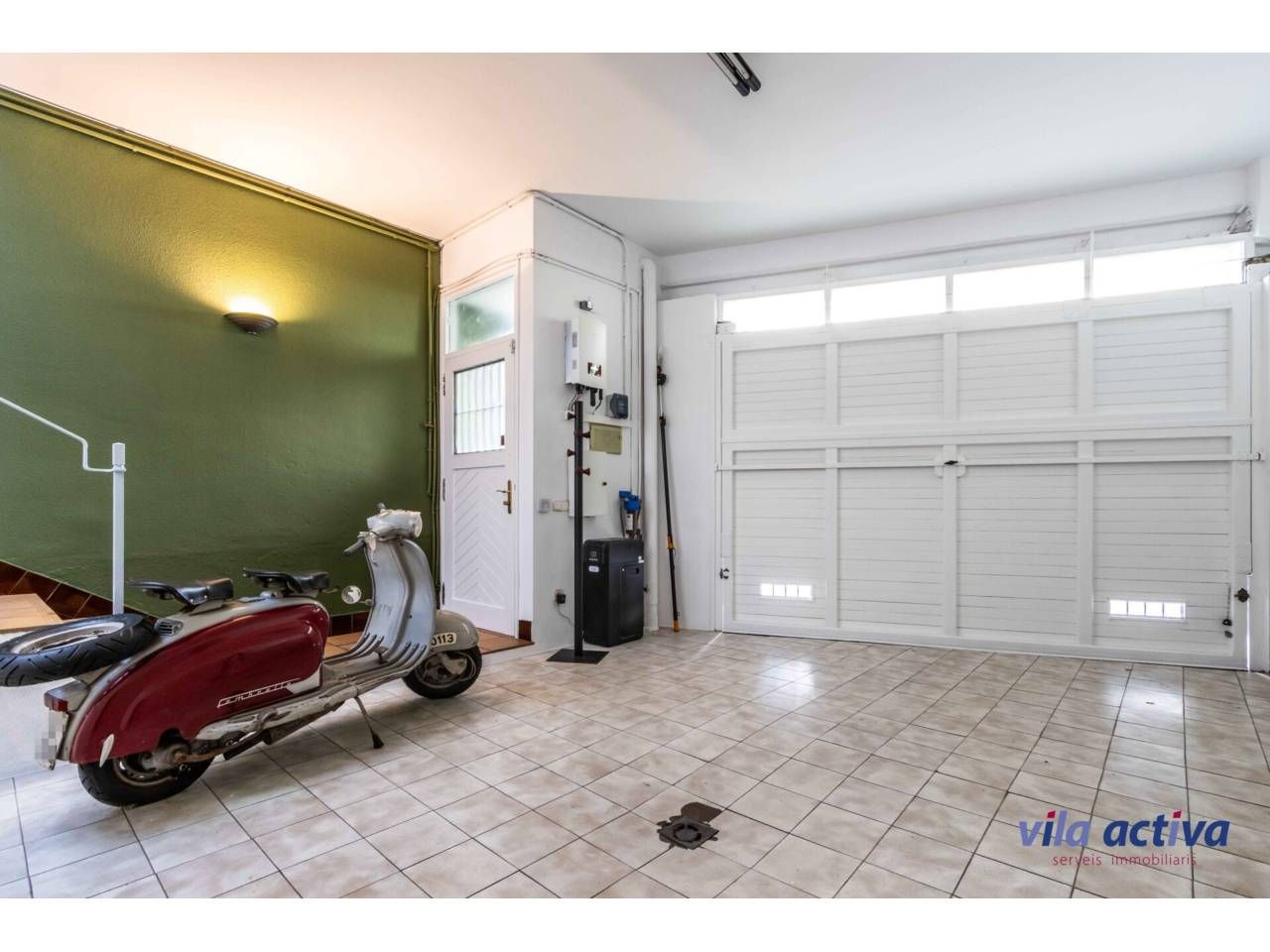 Parking de Casa o chalet en venta en Terrassa con Calefacción, Jardín privado y Terraza