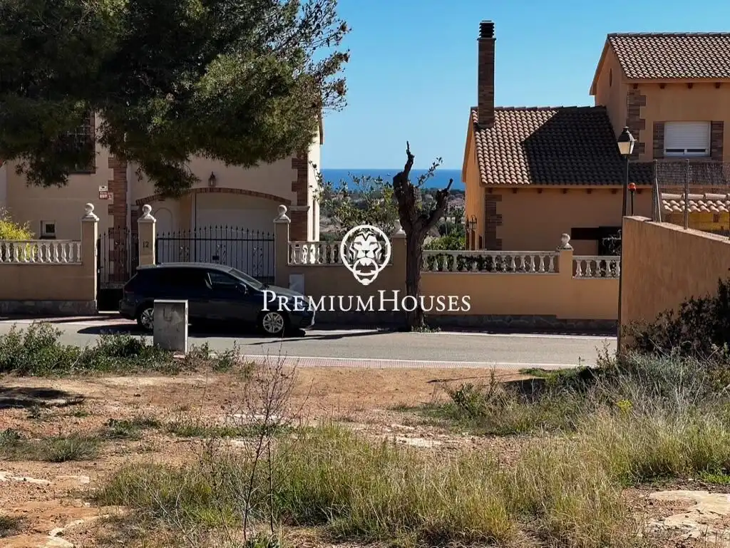 Terreny residencial en venda a JOAN GRIS