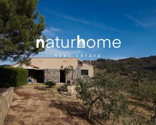 Country house zum verkauf in Falset mit Privatgarten