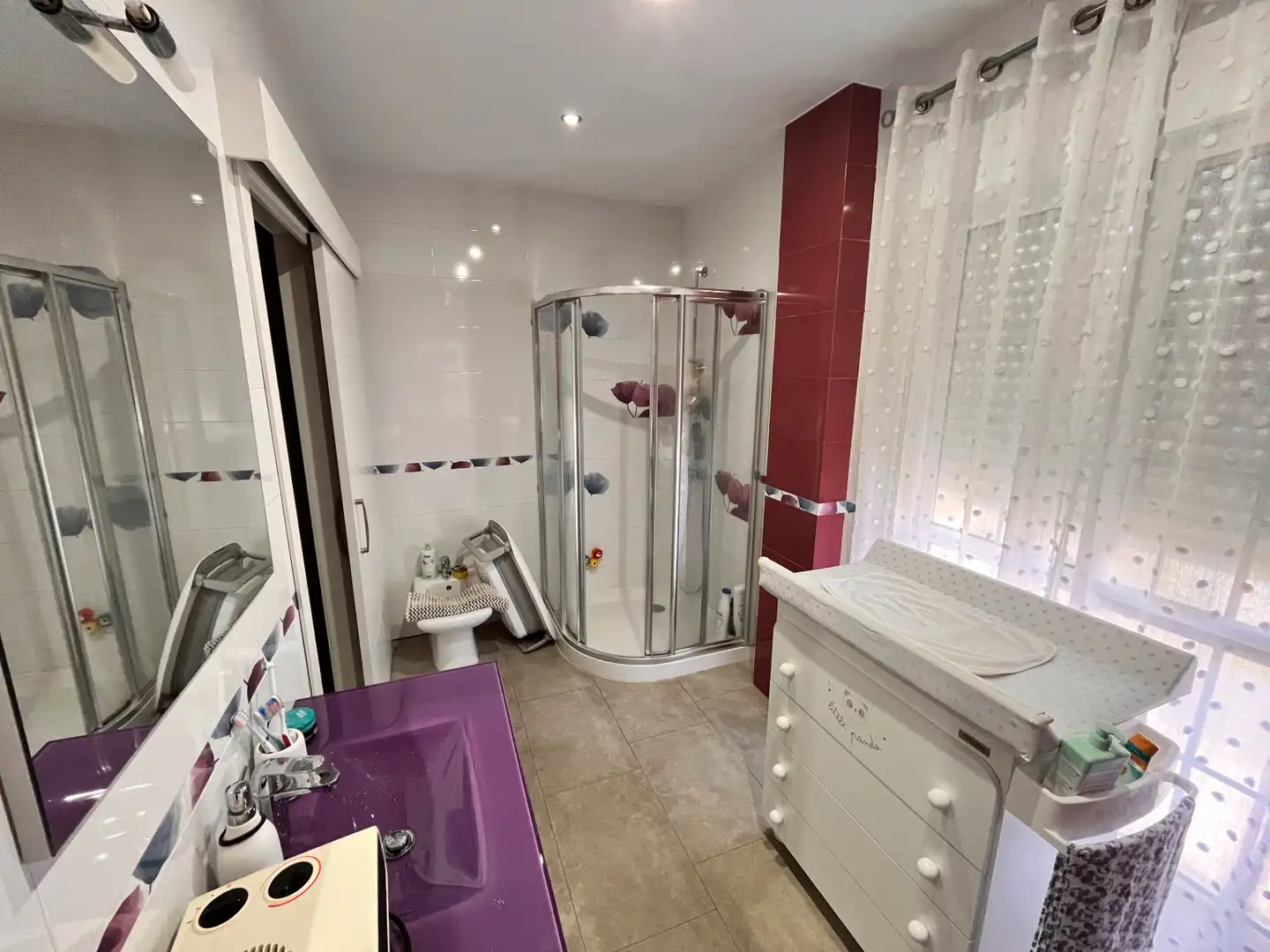 Bany de Casa o xalet en venda en La Algaba amb Aire condicionat, Terrassa i Moblat
