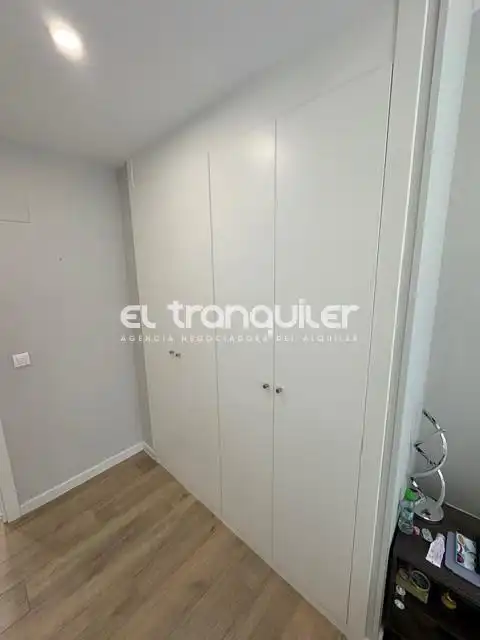 Bedroom of Flat for rent in Madrid  with Air Conditioner, Terrace and Storage room