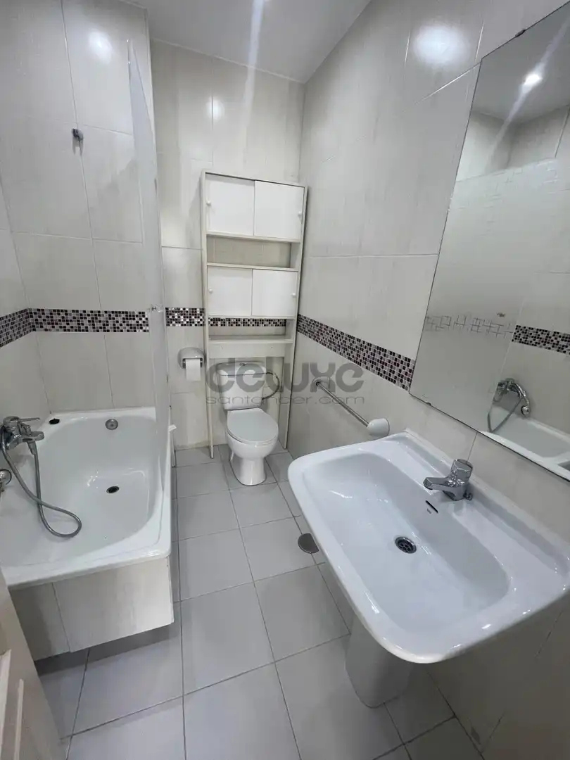 Bathroom of Duplexes for sale in Santander  with Heating, Terrace and Storage room