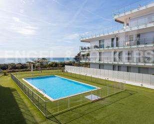 Piscina de Àtic en venda en Sant Andreu de Llavaneres amb Aire condicionat, Calefacció i Parquet