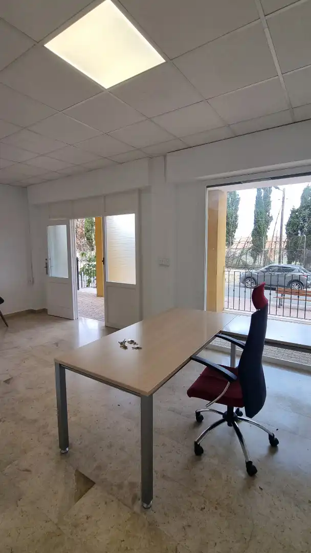 Büro zur Miete in Calle Jaime I, 117, La Coca - La Nia - Vistahermosa