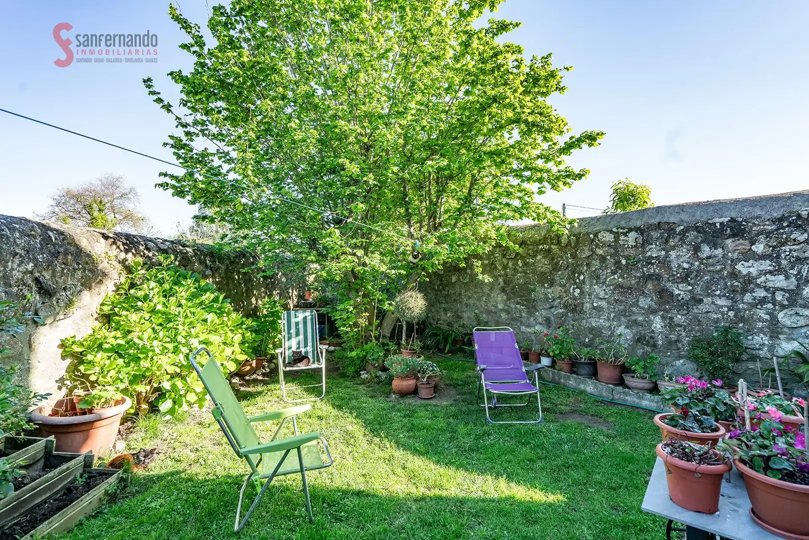 Terraza de Casa adosada en venta en Torrelavega  con Jardín privado, Terraza y Trastero