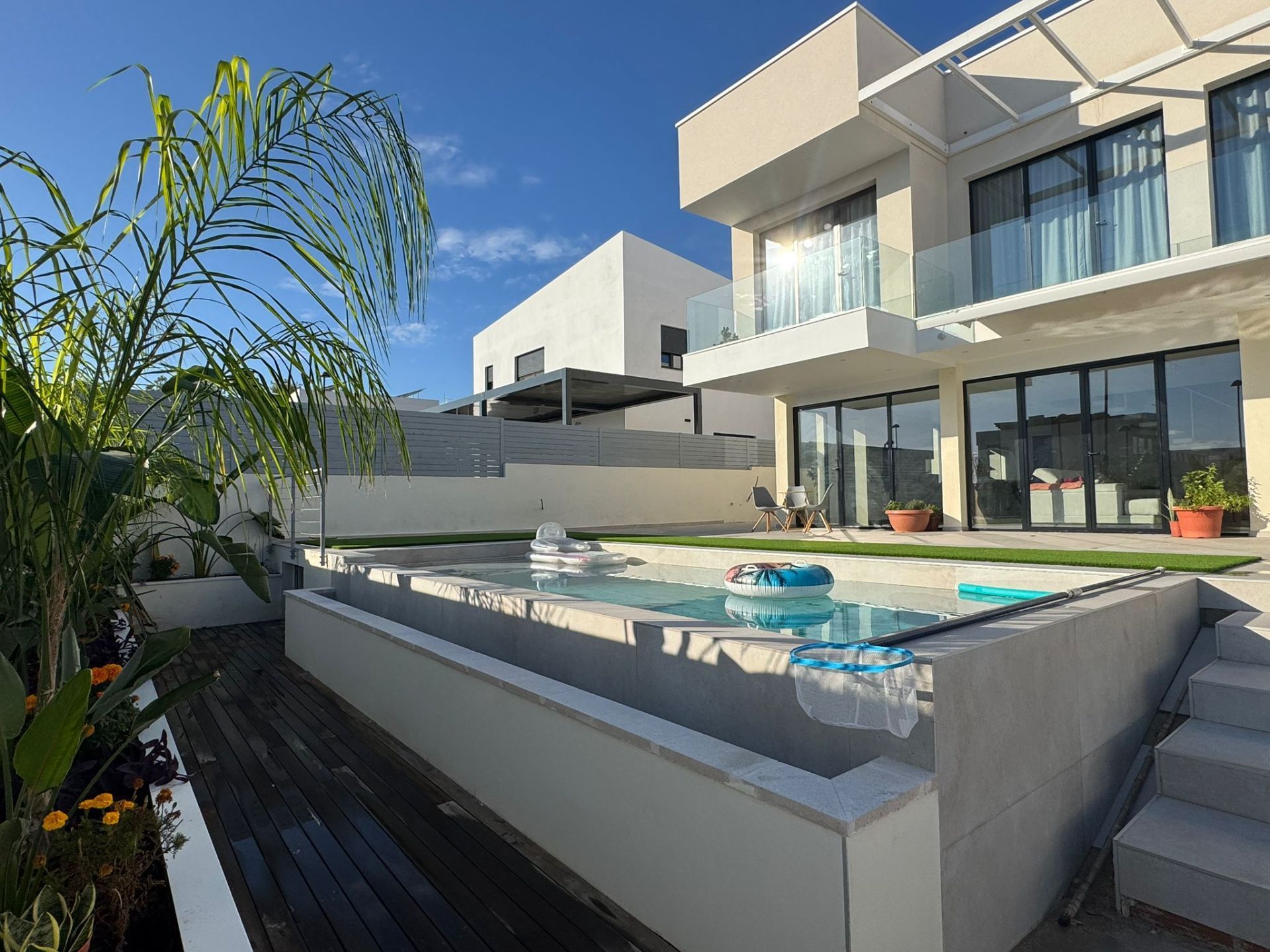 Piscina de Casa o xalet de lloguer en Torrent amb Aire condicionat i Jardí privat