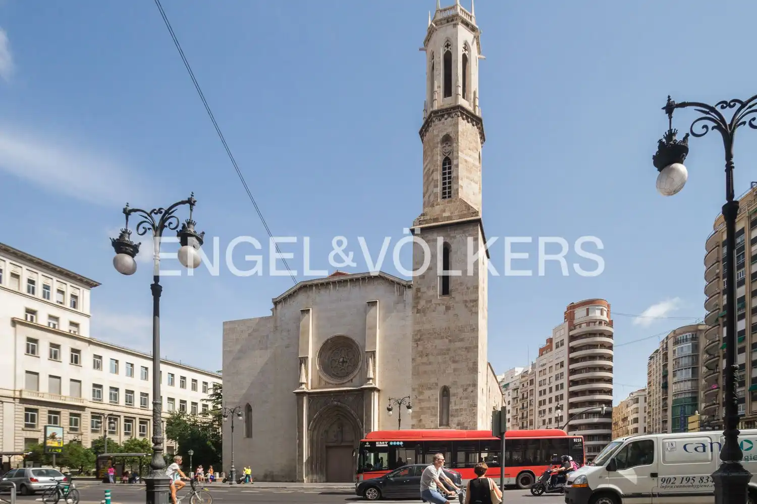 Vista exterior de Piso de alquiler en Valencia con Aire acondicionado, Calefacción y Terraza