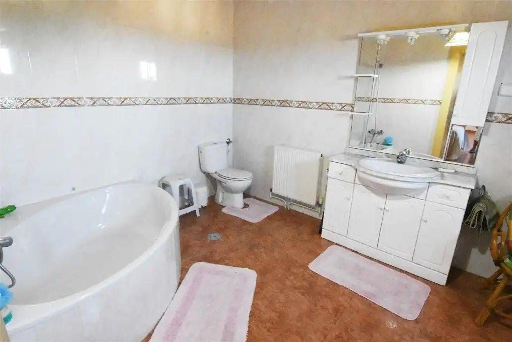 Houses for sale in Carretera LA CAÑADA, 1, Valladolises y Lo Jurado