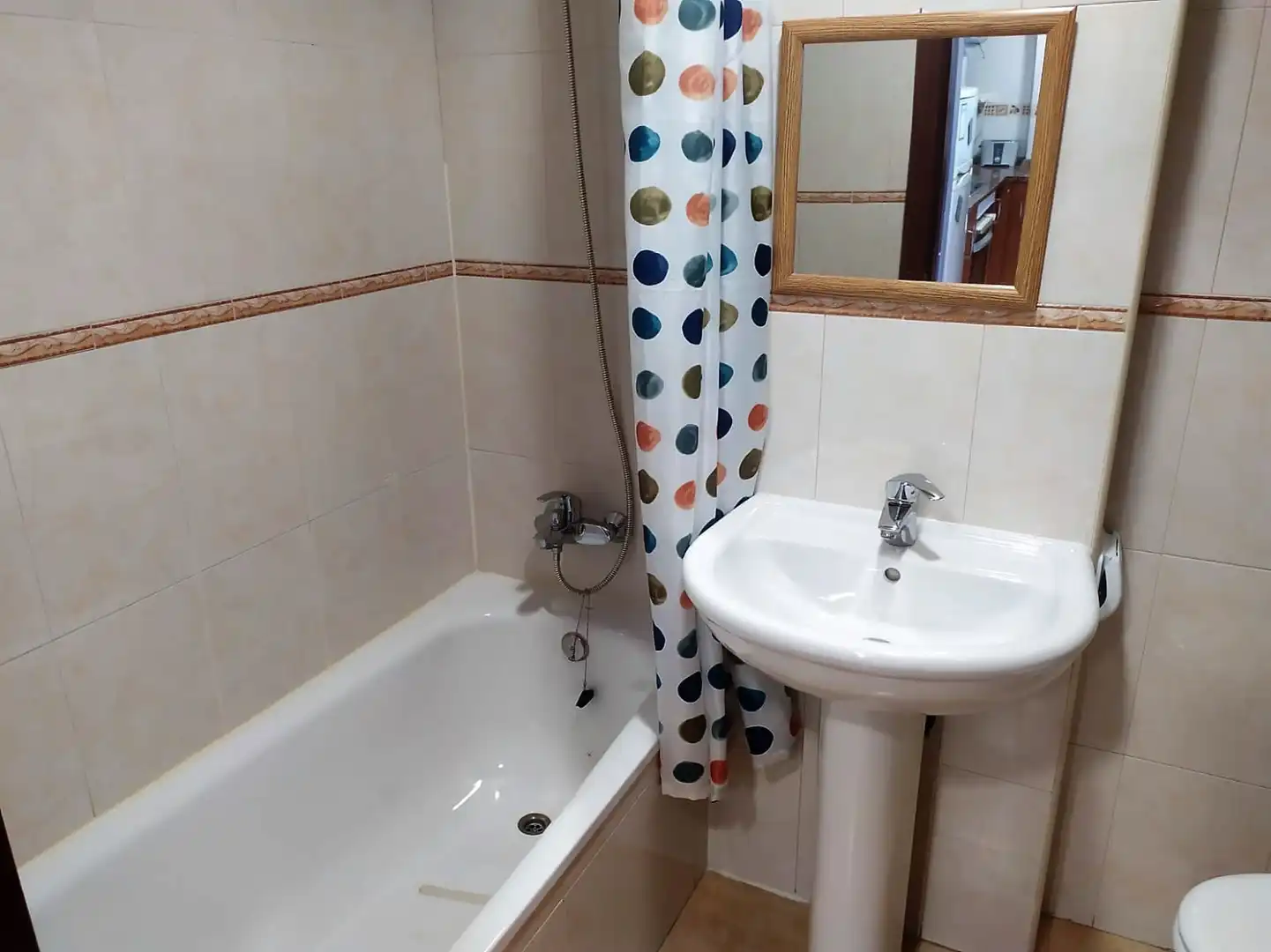 Bany de Pis en venda en Miengo amb Calefacció, Parquet i Terrassa