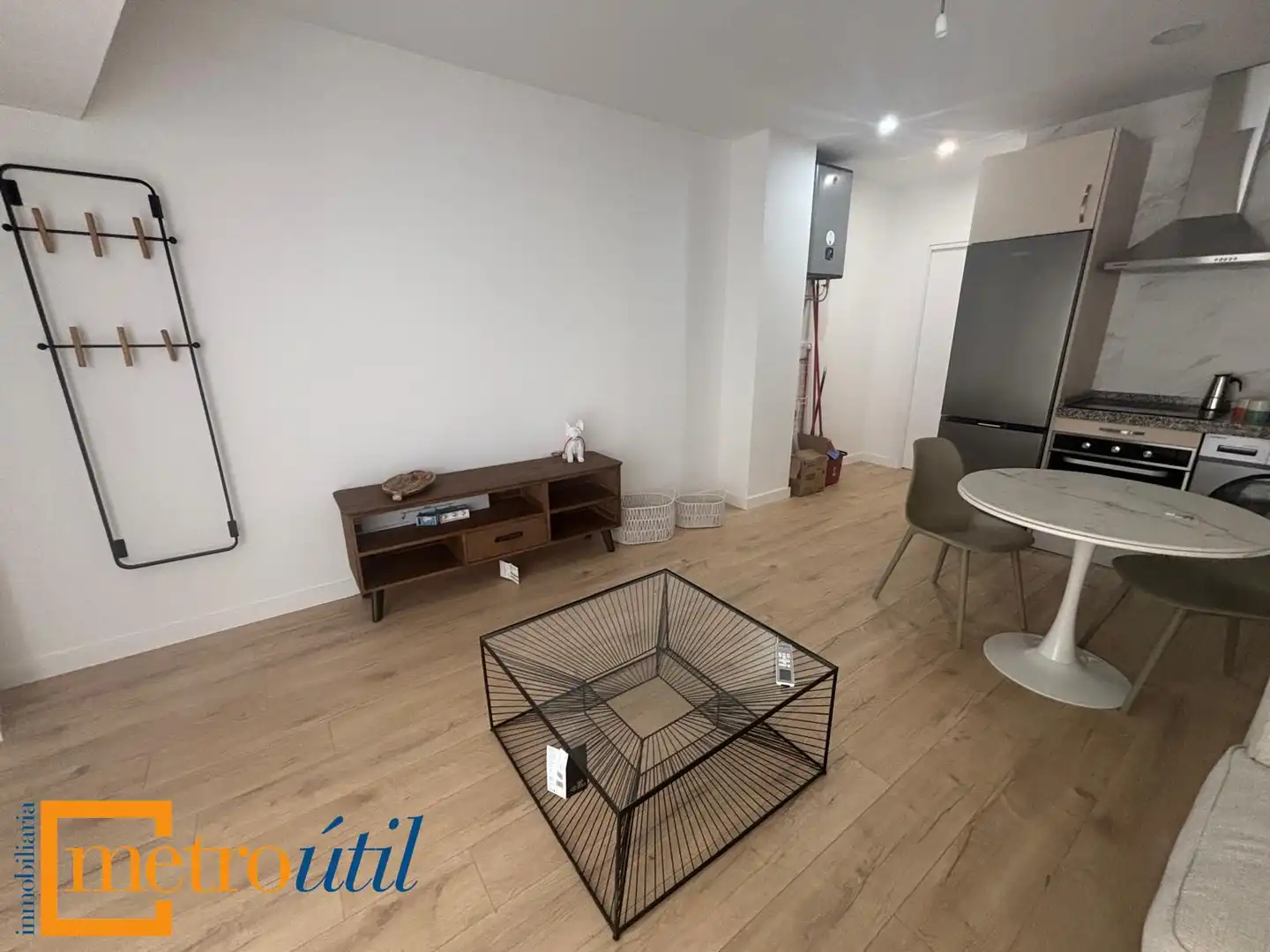 Flat for rent in Calle de los Ovalle, 18, Garrido Sur