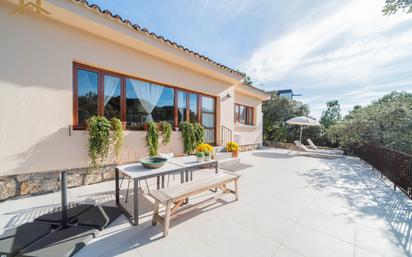 Terrace of House or chalet for sale in Valdemorillo  with Air Conditioner, Heating and Private garden