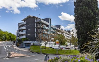 Vista exterior de Pis en venda en Usurbil amb Terrassa i Traster