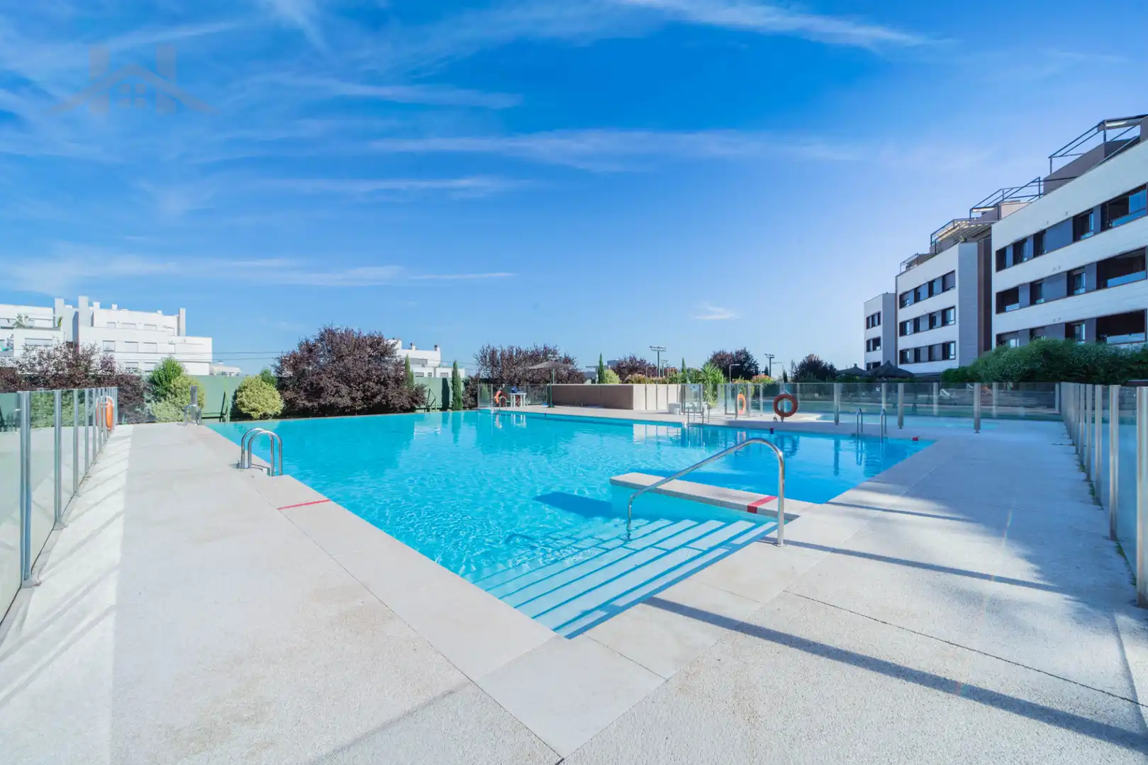 Wohnung mit Pool zum Verkauf in Calle Peñalara 1