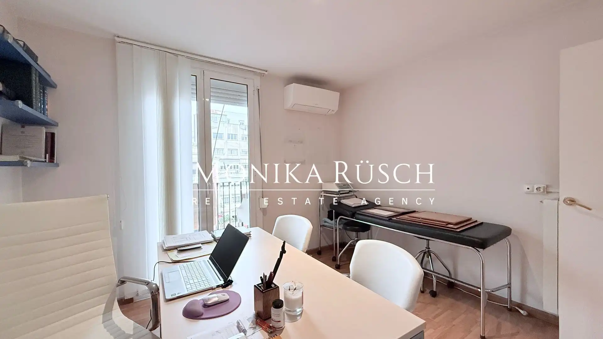 Flat for sale in Barcelona  with Air Conditioner and Heating