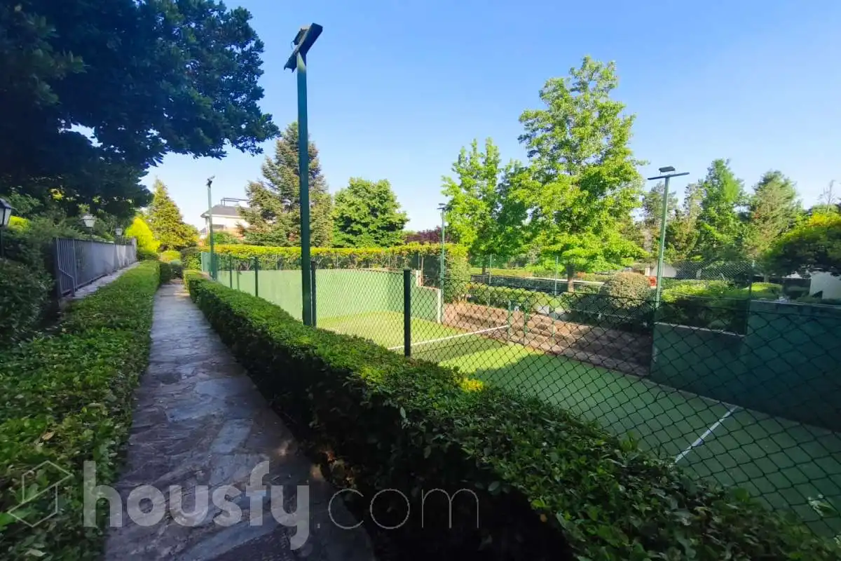 Vista exterior de Piso de alquiler en Madrid con Aire acondicionado, Calefacción y Terraza