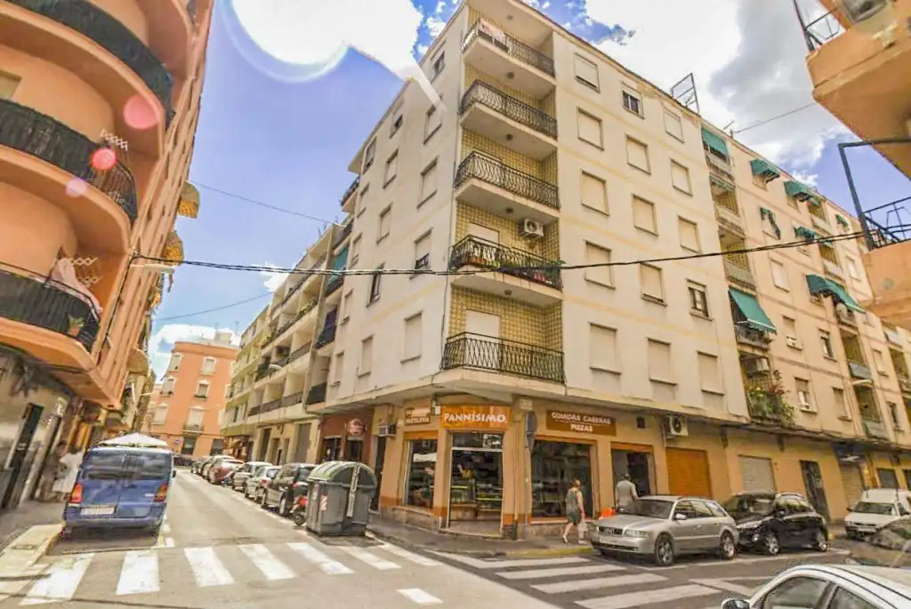 Vista exterior de Pis en venda en Gandia