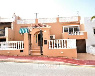 Exterior view of House or chalet for sale in Torrevieja  with Terrace and Balcony