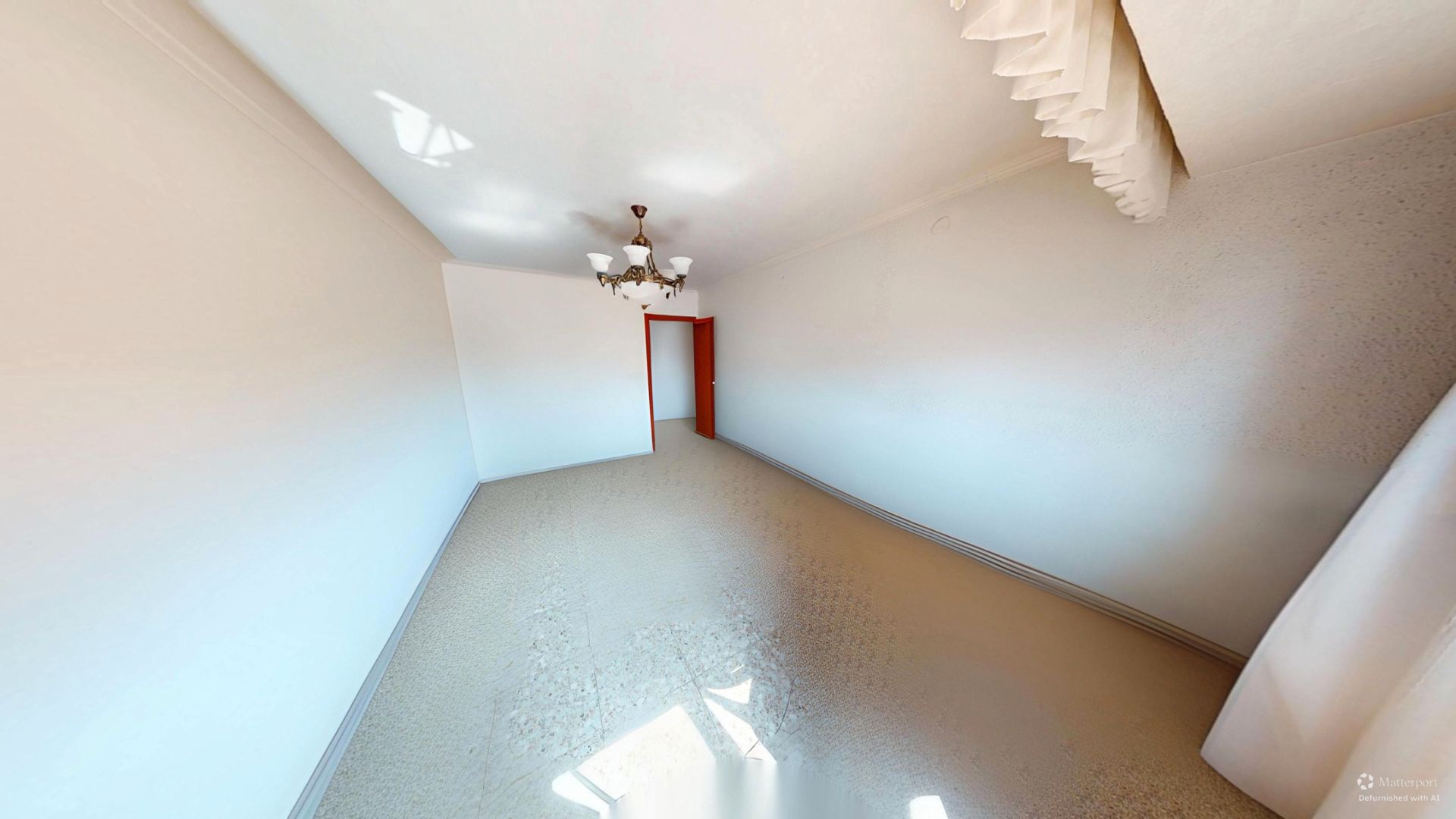 Piso en venta en Alicante / Alacant con Amueblado y Balcón