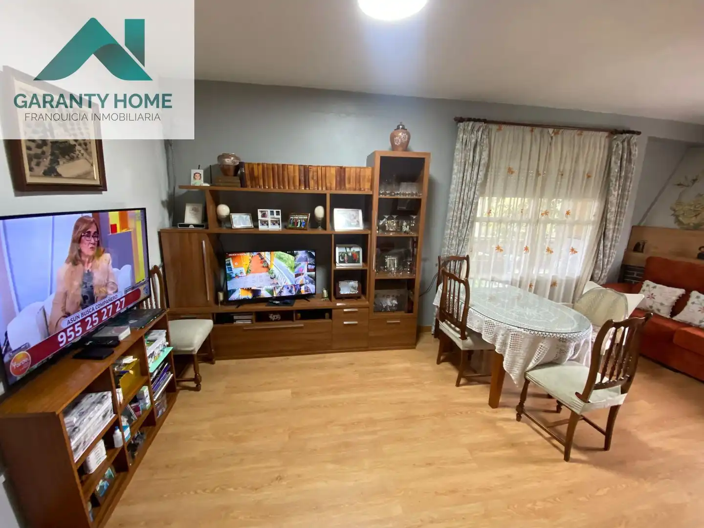 Sala de estar de Casa o chalet en venta en Lucena con Aire acondicionado, Jardín privado y Terraza